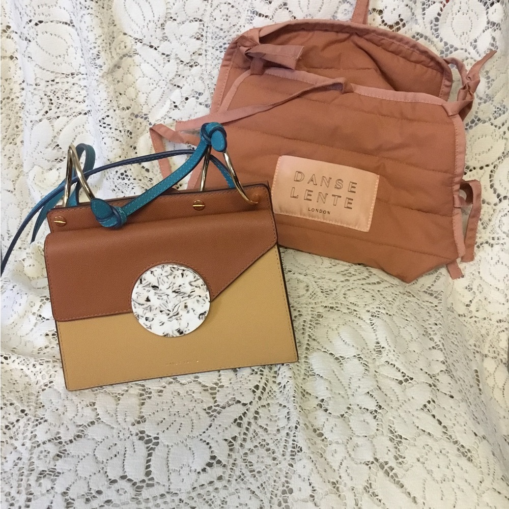 Danes Lente Leather Crossbody Bag